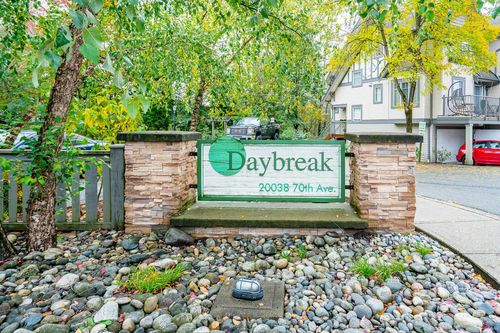 73-20038 70 Ave, Langley, BC, V2Y0B4 | Card Image