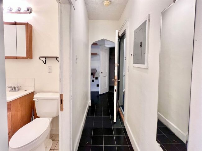 APT-6 - 26 Chiswick Rd, Condo with 1 bedrooms, 1 bathrooms and null parking in Boston MA | Image 10
