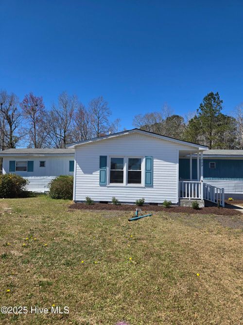 709 Jim Blake Rd, Jacksonville, NC, 28540-7705 | Card Image