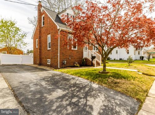 439 Democrat Road, GIBBSTOWN, NJ, 08027 | Card Image