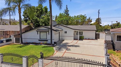 18543 E Gallarno Dr, Covina, CA, 91722-1921 | Card Image
