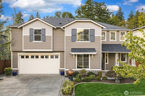 12103 Se 84th Pl, Newcastle, WA, 98056-9159 | Card Image