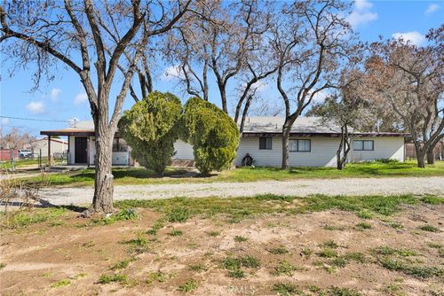 11441 Hemlock Ave, Hesperia, CA, 92345-1947 | Card Image