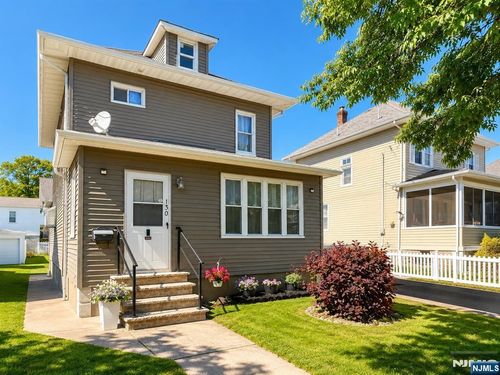 130 Sylvan Ave, Clifton, NJ, 07011-3334 | Card Image