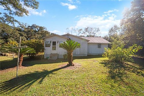 7105 Two Mile Rd, Irvington, AL, 36544-3953 | Card Image