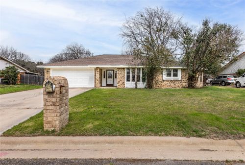 205 Redwood Circle, Harker Heights, TX, 76548 | Card Image