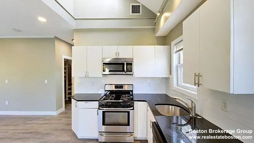 3-17 Ashley, Boston, MA, 02130 | Card Image