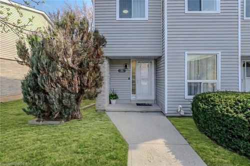 25-490 Grey St, Brantford, ON, N3S7S6 | Card Image