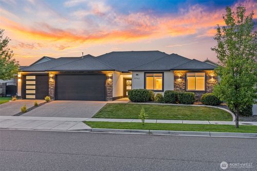 4762 Mcewan Dr, Richland, WA, 99352-6049 | Card Image