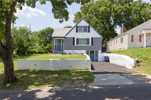 4438 Indiana Ave, Kansas City, MO, 64130-2034 | Card Image