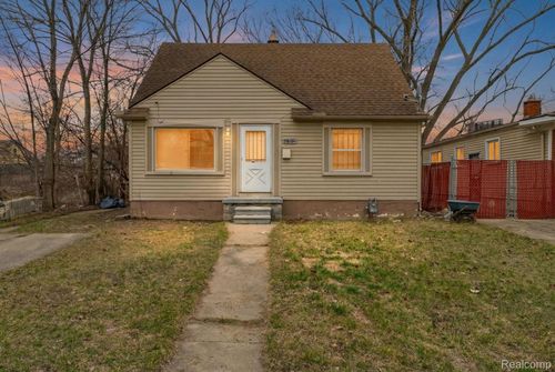 7819 Longacre St, Detroit, MI, 48228-3540 | Card Image