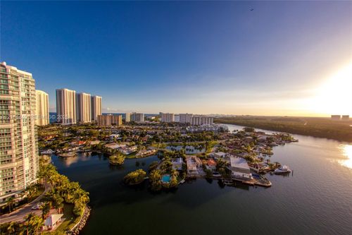 5-1506-330 Sunny Isles Blvd, Sunny Isles Beach, FL, 33160-5629 | Card Image