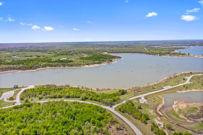 1045 Hickory Chase Ln, House other with 4 bedrooms, 2 bathrooms and null parking in Crowley TX | Image 6