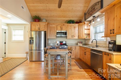 41 Mildred Ave, Asheville, NC, 28806-3139 | Card Image