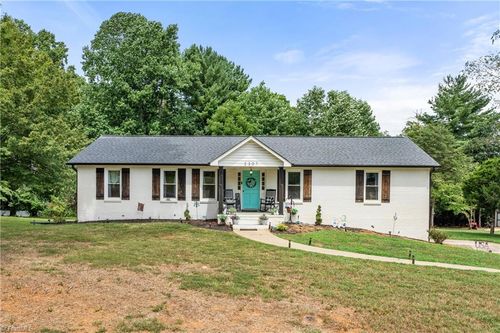 2307 Palo Verde Dr, Winston-Salem, NC, 27106-9757 | Card Image