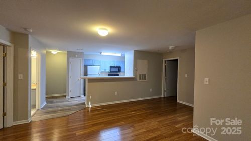 apt-c-9811 Campus Walk Ln, Charlotte, NC, 28262-1911 | Card Image
