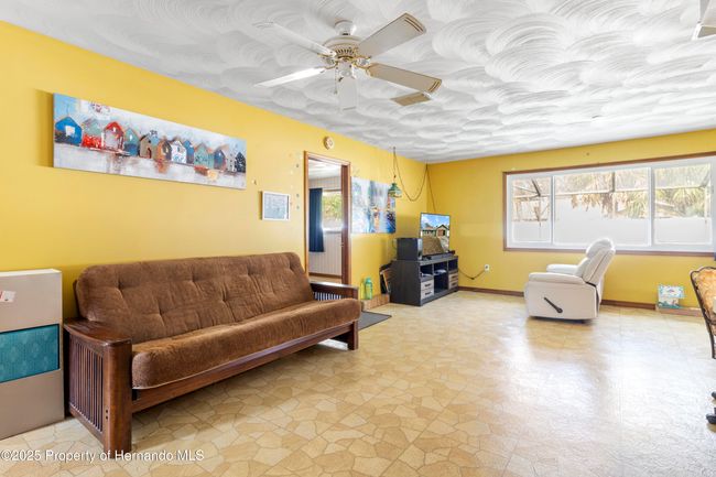 5441 Alderwood St, House other with 2 bedrooms, 2 bathrooms and null parking in SPRING HILL FL | Image 8