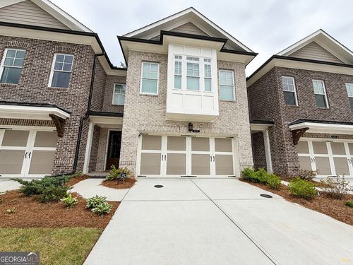 417 Duncan Dene Dr, Johns Creek, GA, 30022-5951 | Card Image