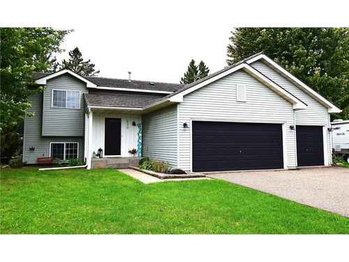 530 Johnson Pkwy, Hammond, WI, 54015-9677 | Card Image