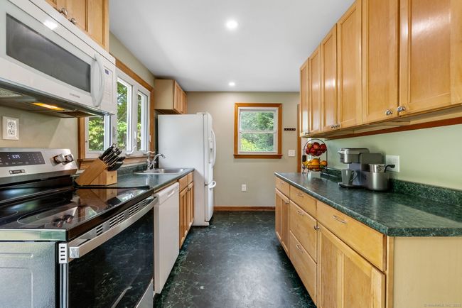 114 Lillibridge Rd, House other with 2 bedrooms, 1 bathrooms and null parking in Plainfield CT | Image 15