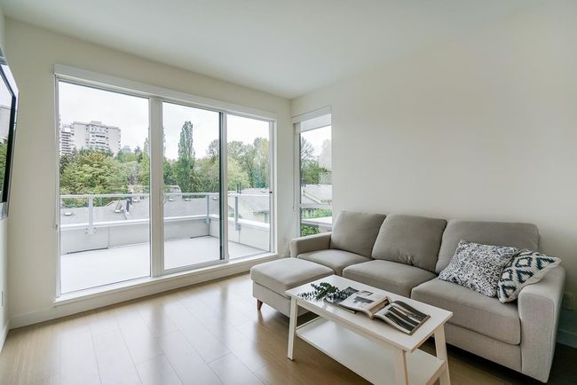 508 - 5460 Broadway, Condo with 1 bedrooms, 1 bathrooms and 1 parking in Burnaby BC | Image 12