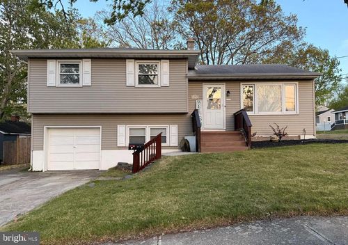 1 Nassau Rd, SOMERS POINT, NJ, 08244-1427 | Card Image