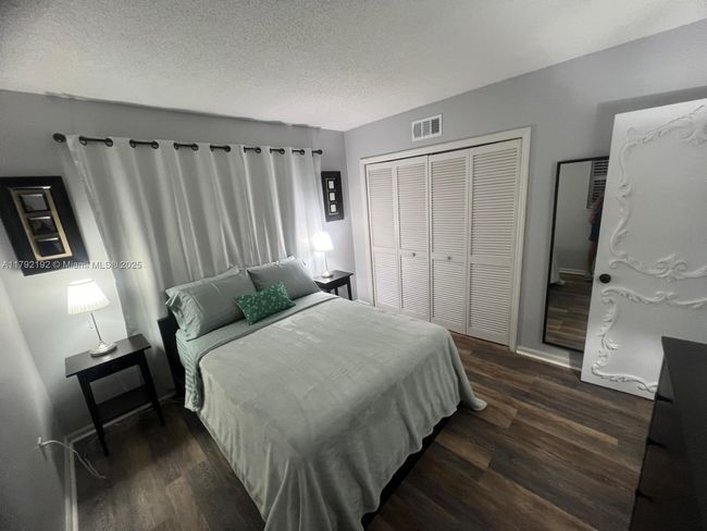 APT-1516 - 9880 Marina Blvd, Condo with 2 bedrooms, 2 bathrooms and null parking in Boca Raton FL | Image 12