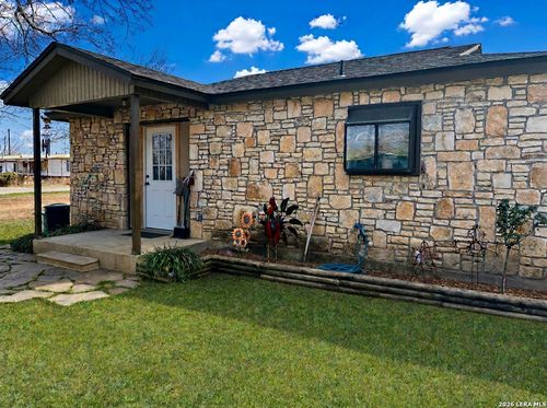 1314 Commerce St, Jourdanton, TX, 78026-2026 | Card Image