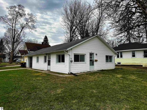 214 N Grover Ave, Alma, MI, 48801-2514 | Card Image