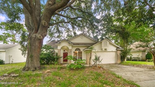2109 Hovington Cir W, Jacksonville, FL, 32246-7068 | Card Image