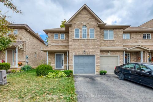 12-4055 Forest Run Ave, Burlington, ON, L7M5B8 | Card Image