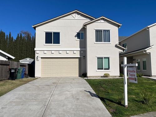 8279 Ghislaine Way, Antelope, CA, 95843-3752 | Card Image