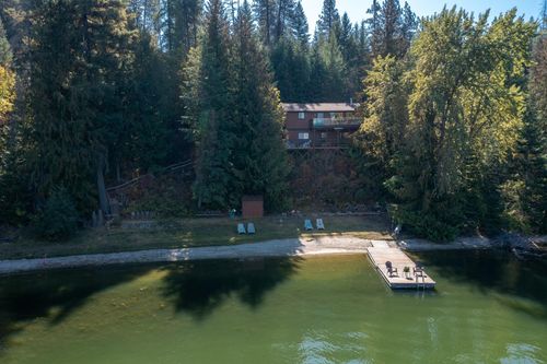 12019 N Sutton Bay Rd, Newman Lake, WA, 99025-9477 | Card Image
