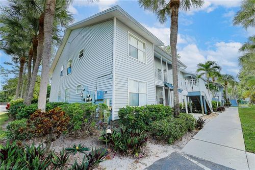 e206-1965 Courtyard Way, NAPLES, FL, 34112-5333 | Card Image