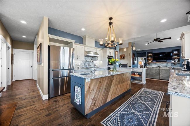 5886 Whispering Hills Dr, House other with 4 bedrooms, 3 bathrooms and 4 parking in Marsing ID | Image 14