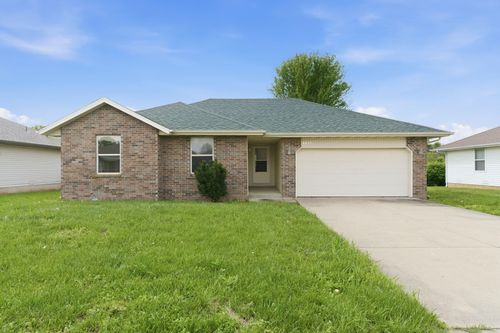 4432 W Huckleberry St, Springfield, MO, 65802-5695 | Card Image