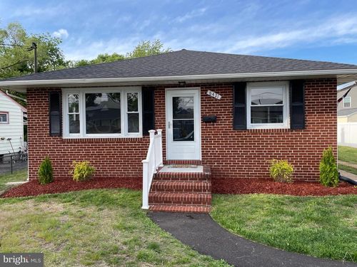 8421 Spring Rd, PASADENA, MD, 21122-2727 | Card Image