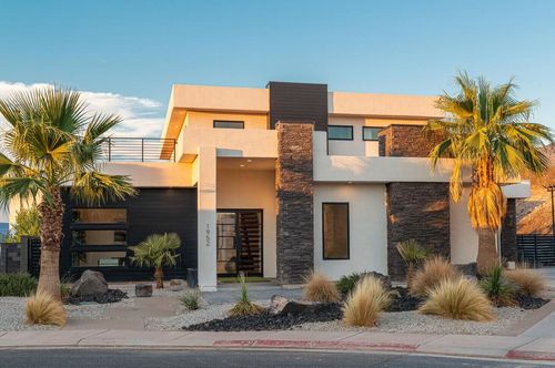 1952 W Cedar Breaks Dr, Hurricane, UT, 84737-4958 | Card Image