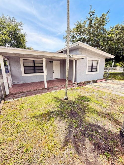 front-204 Nw 28th Ave, Fort Lauderdale, FL, 33311 | Card Image