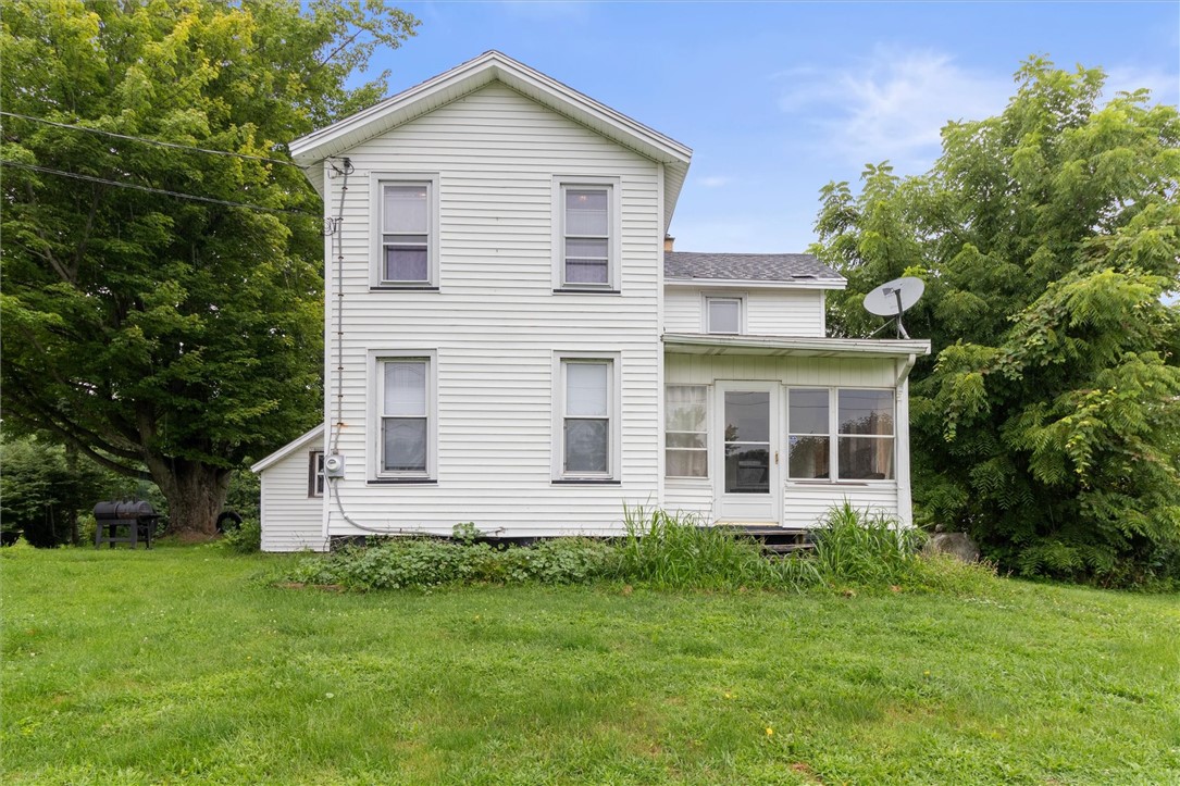 Paddy Ln, Ontario, NY 14519