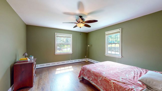 280 Bennett St, House other with 3 bedrooms, 2 bathrooms and null parking in Fairfield CT | Image 15