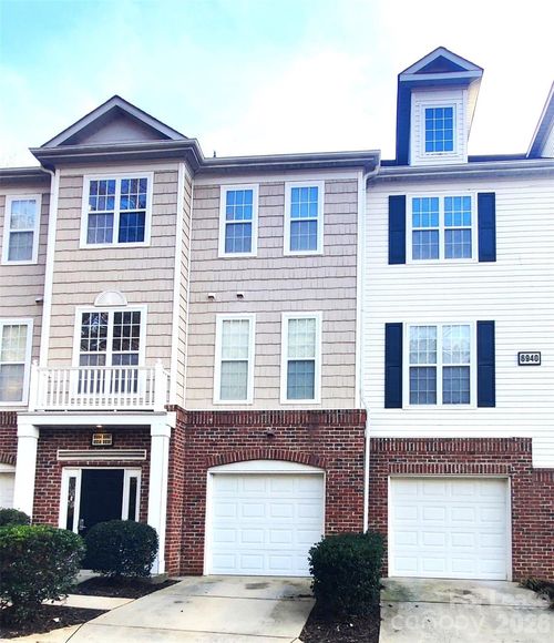 6956 Park Place Dr, Charlotte, NC, 28262-4260 | Card Image
