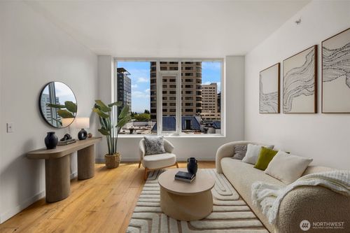 apt-704-1321 Seneca St, Seattle, WA, 98101-3255 | Card Image