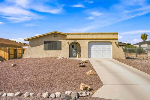 4368 S Los Maderos Dr, Fort Mohave, AZ, 86426-6270 | Card Image