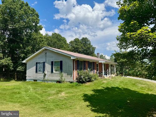 322 W Longview Dr, Burlington, WV, 26710-9519 | Card Image