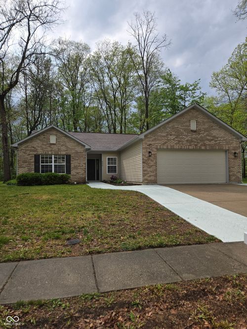 4238 Sunshine Ave, Indianapolis, IN, 46228-2719 | Card Image