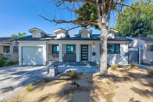 1613 N Niagara Street, Burbank, CA, 91606 | Card Image