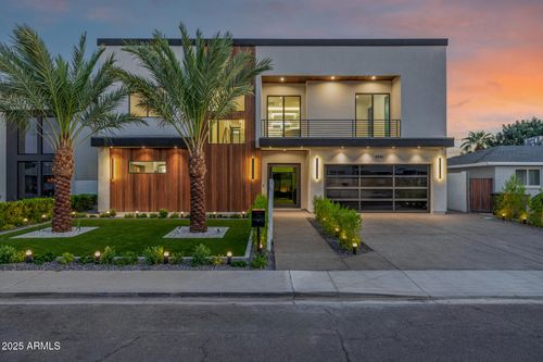 6541 E 2nd St, Scottsdale, AZ, 85251-5140 | Card Image