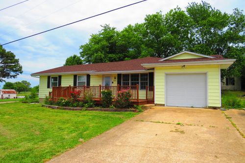 922 S Lake St, Mountain Grove, MO, 65711-2125 | Card Image