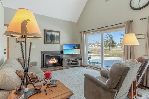 608-8558 Tennis Terrace Rd, Onamia, MN, 56359-4402 | Card Image